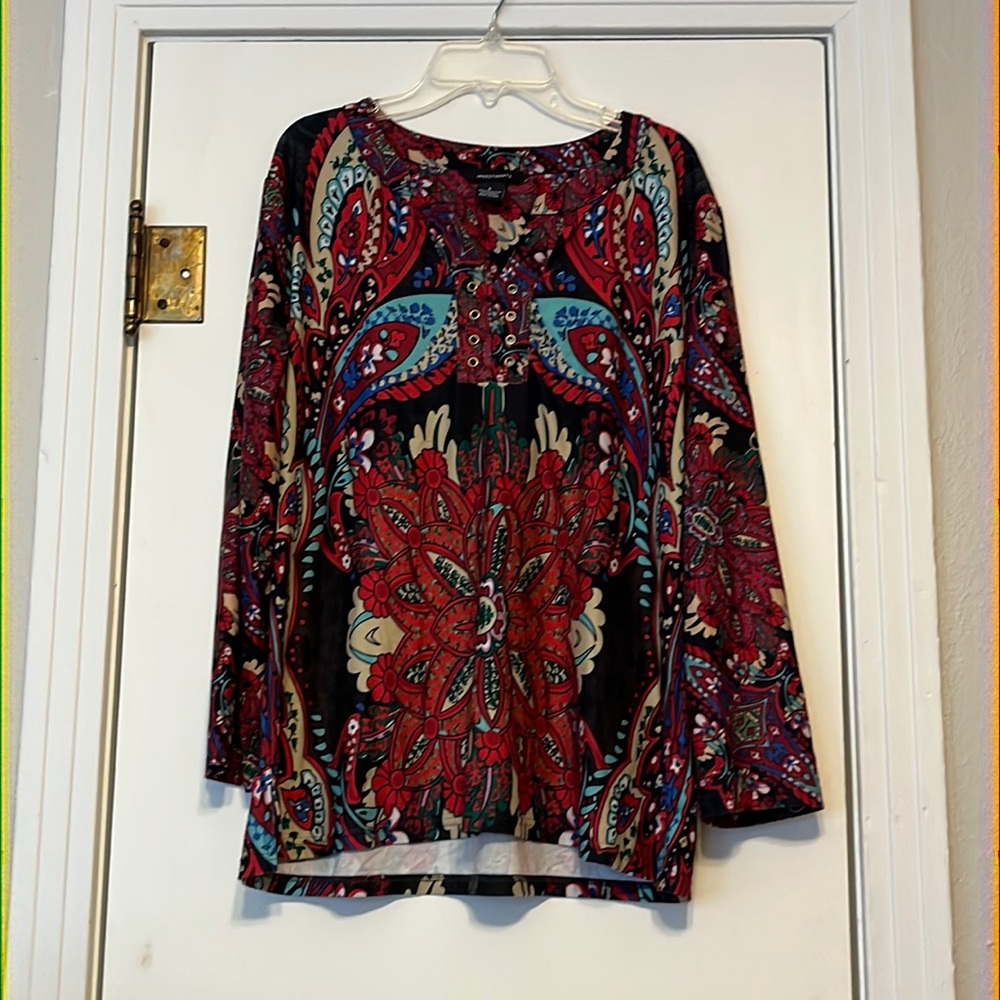 Paisley floral top